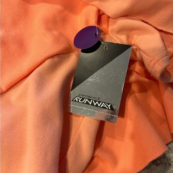 Women Project Runway Ruffle Sweatshirt Top Medium - Picture 5 of 8